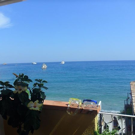 Beach Apartments Patrizia Taormina Eksteriør bilde