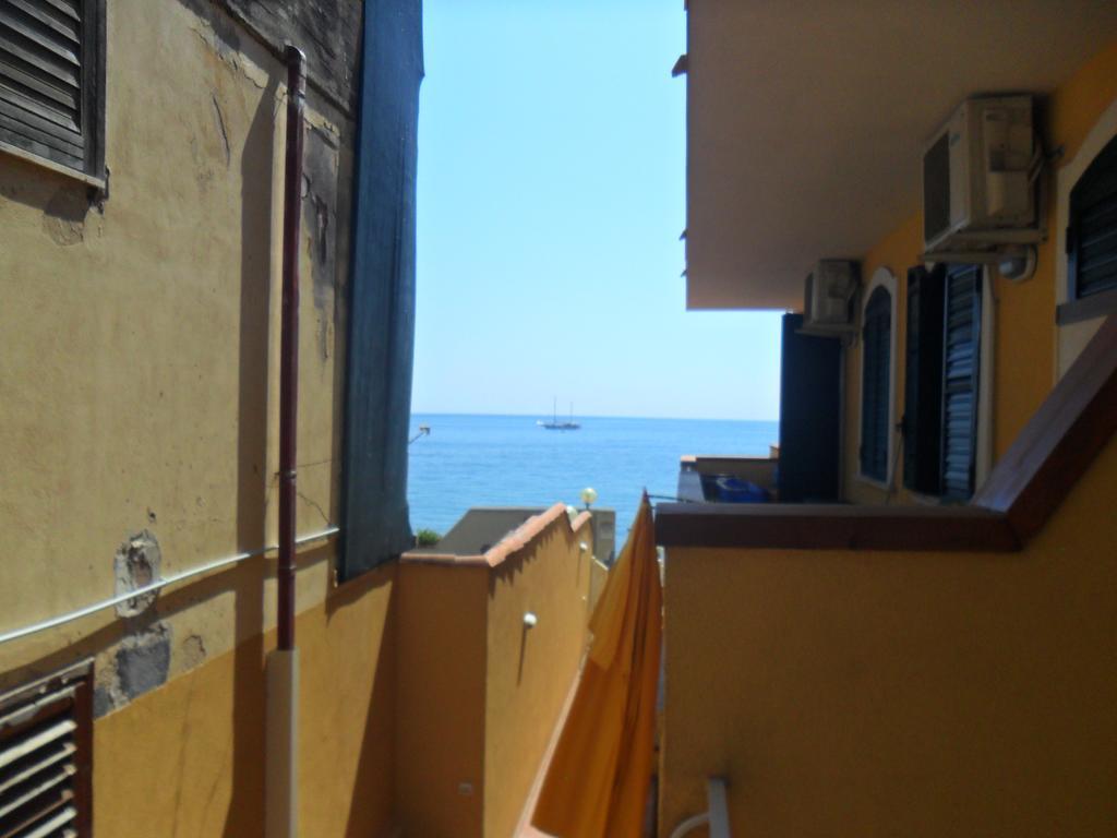 Beach Apartments Patrizia Taormina Eksteriør bilde